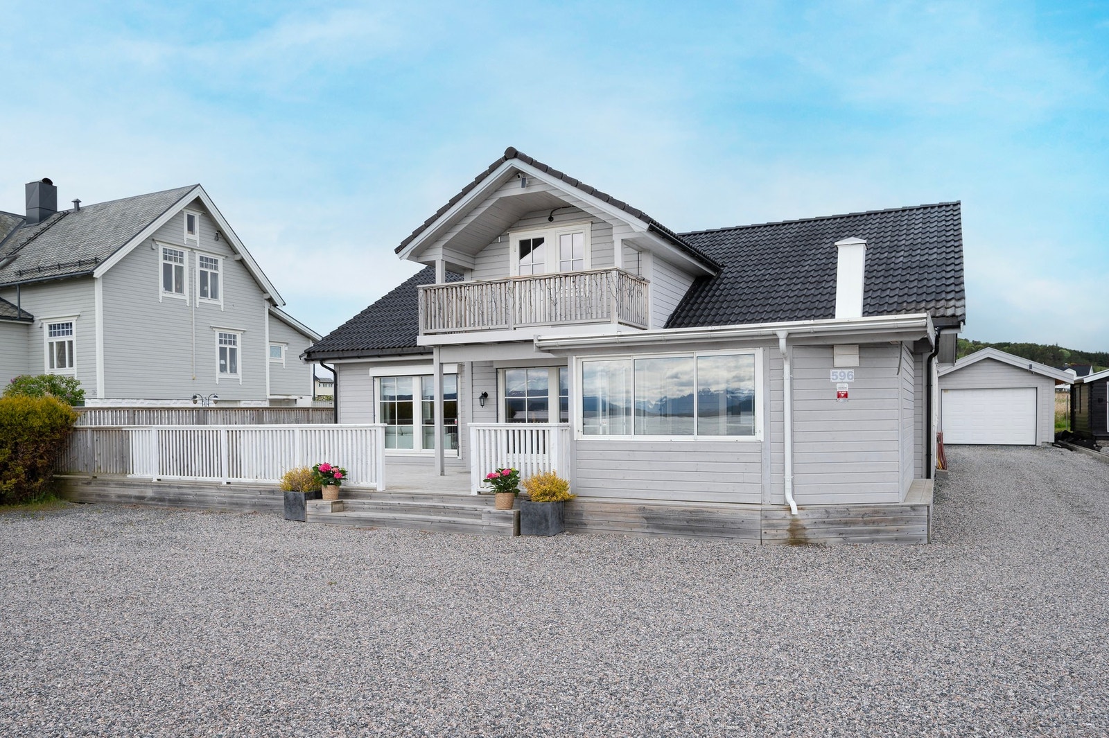 Velkommen til Postvegen 596! Foto: JC Foto (John Colbensen) Galleribilde