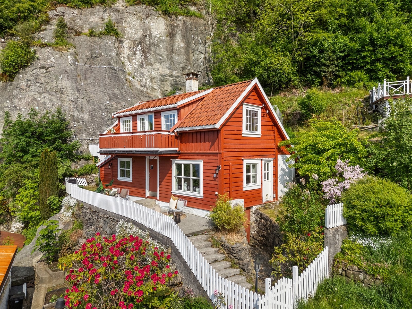 - Velkommen til idylliske Salhusvegen 233 - Galleribilde