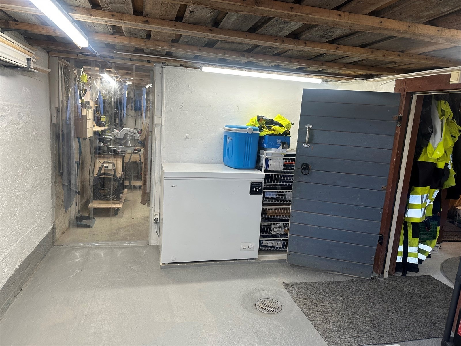 Kjelleren har lav takhøyde men kan brukes til lagerrom Galleribilde