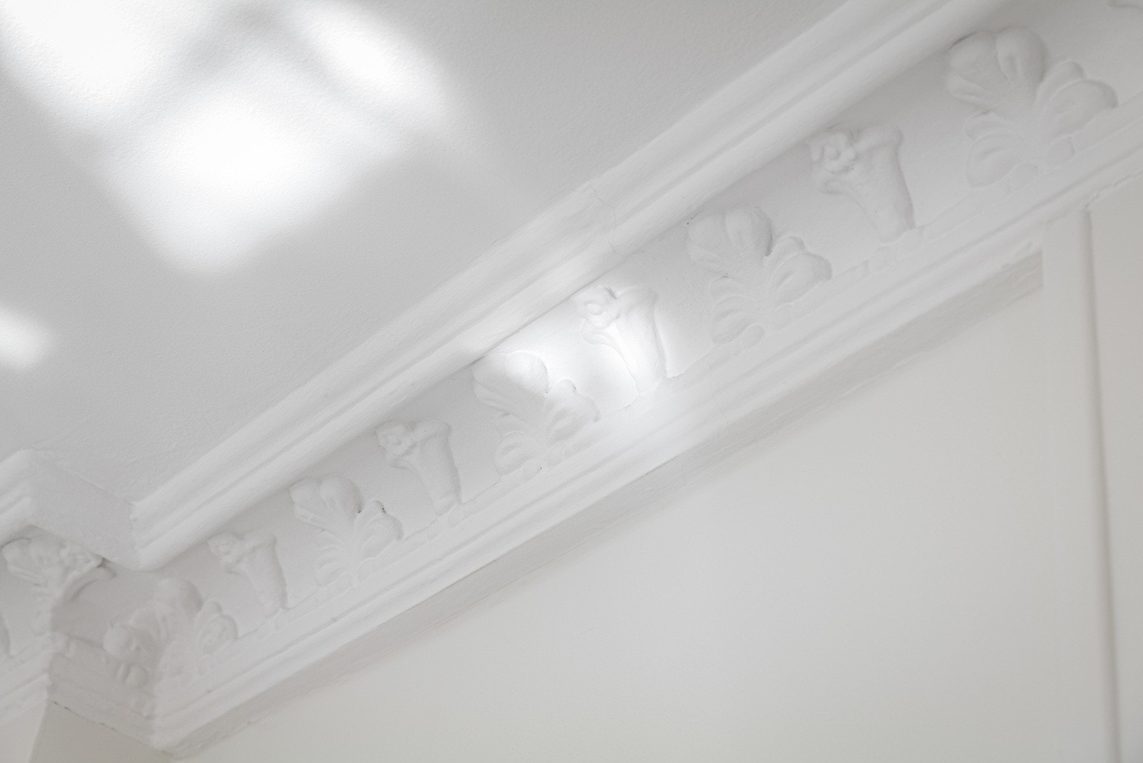 Original stukkatur. Galleribilde