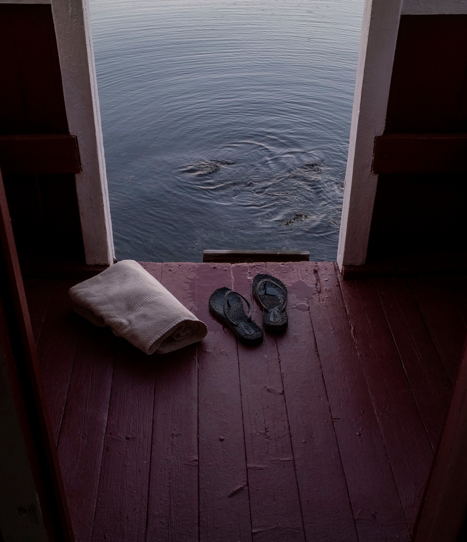 Ingen dusj slår følelsen av å hoppe rett i sjøen fra egen badehytte. Galleribilde