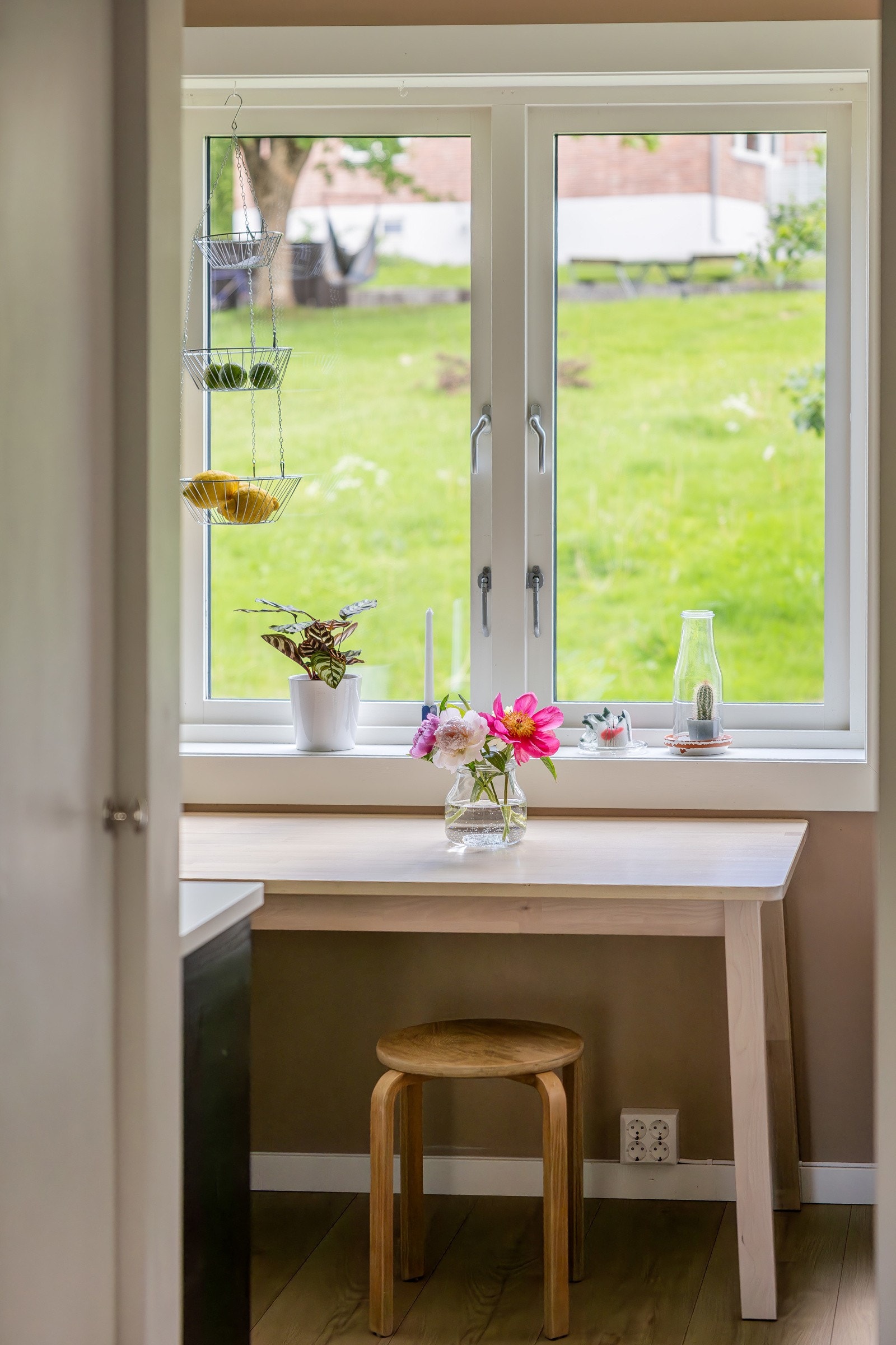 Idyllisk utsyn også fra kjøkken. Galleribilde