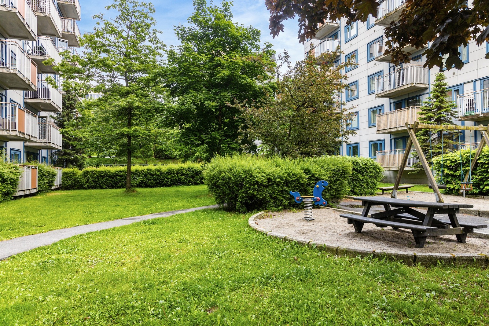 Pent opparbeidede fellesarealer som er godt vedlikeholdt av vaktmester Galleribilde