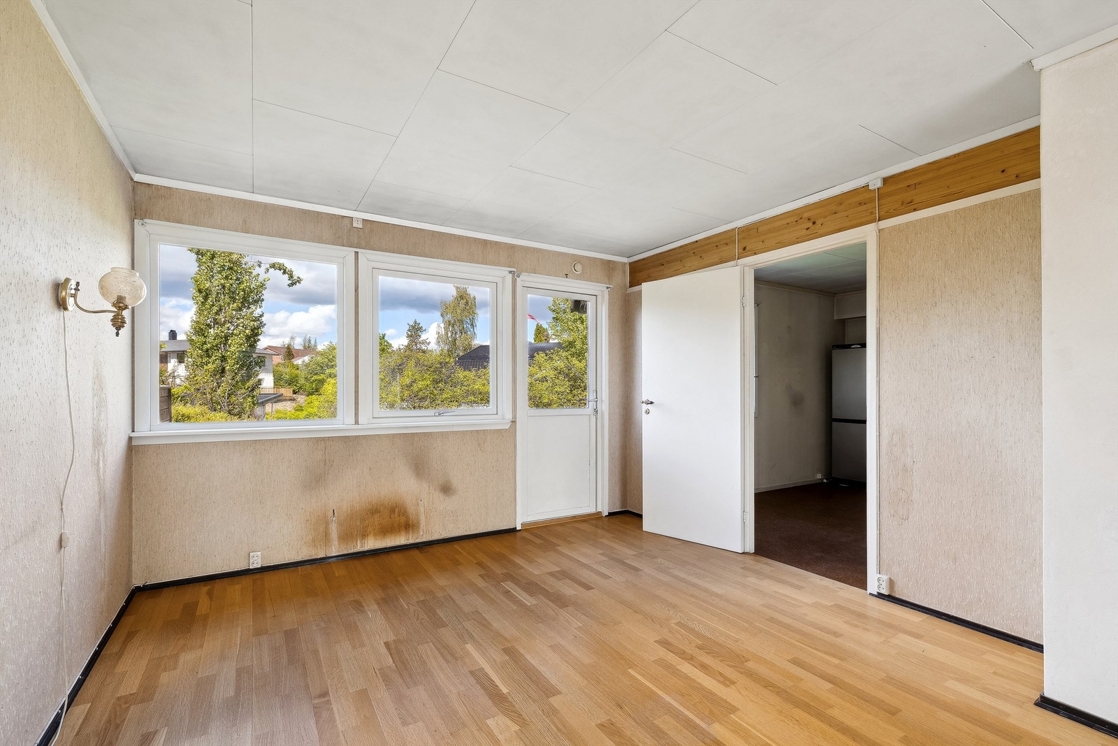 Utgang fra stue til terrasse på 14 kvm Galleribilde