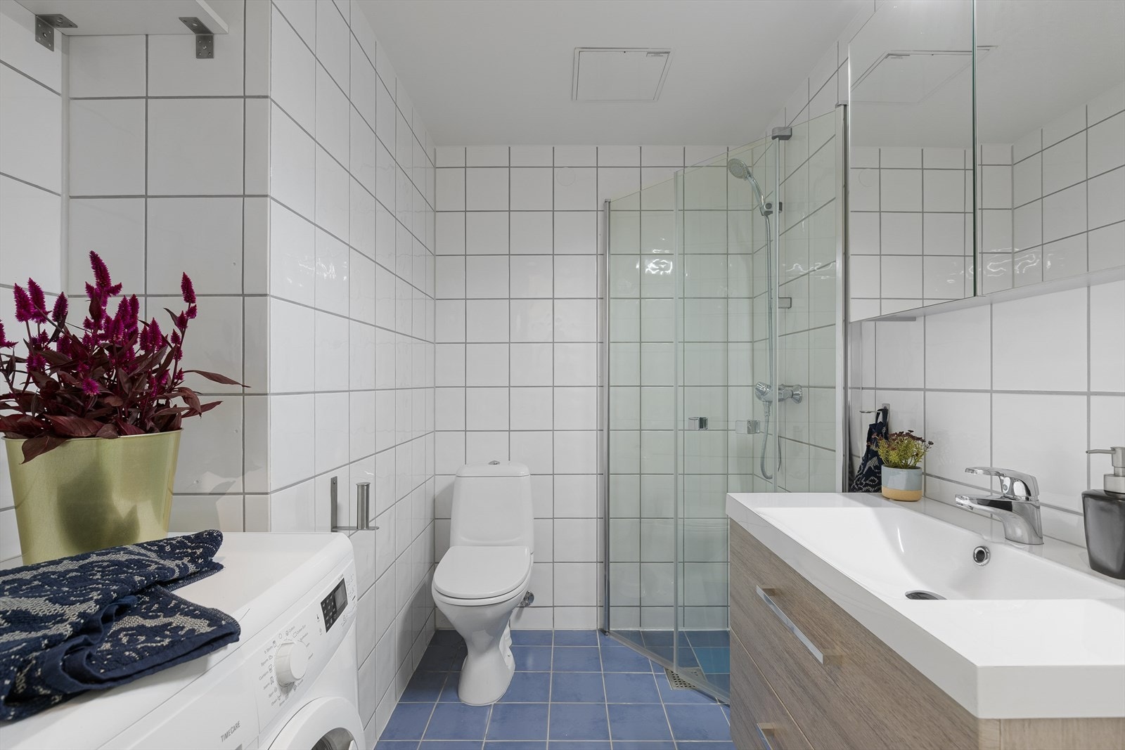 Opplegg for vaskemaskin. Nytt WC nå i 2025. Galleribilde