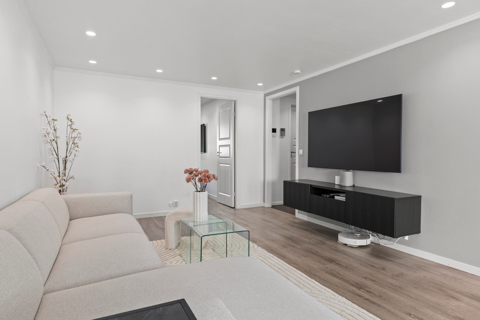 Her kan du enkelt lage både en koselig sofakrok og en spiseplass Galleribilde