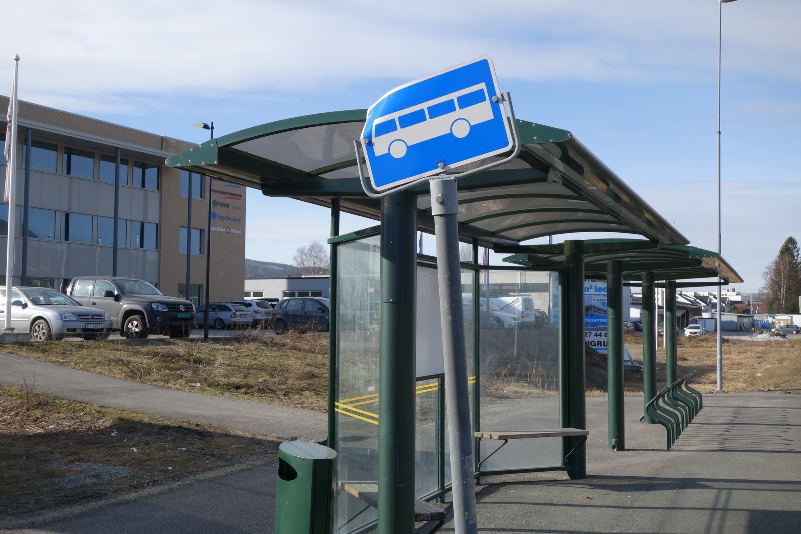 Gangavstand fra buss Galleribilde
