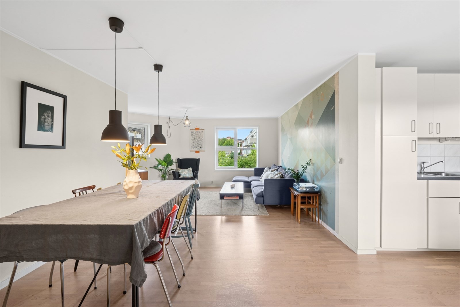 God plass til langbord. Galleribilde