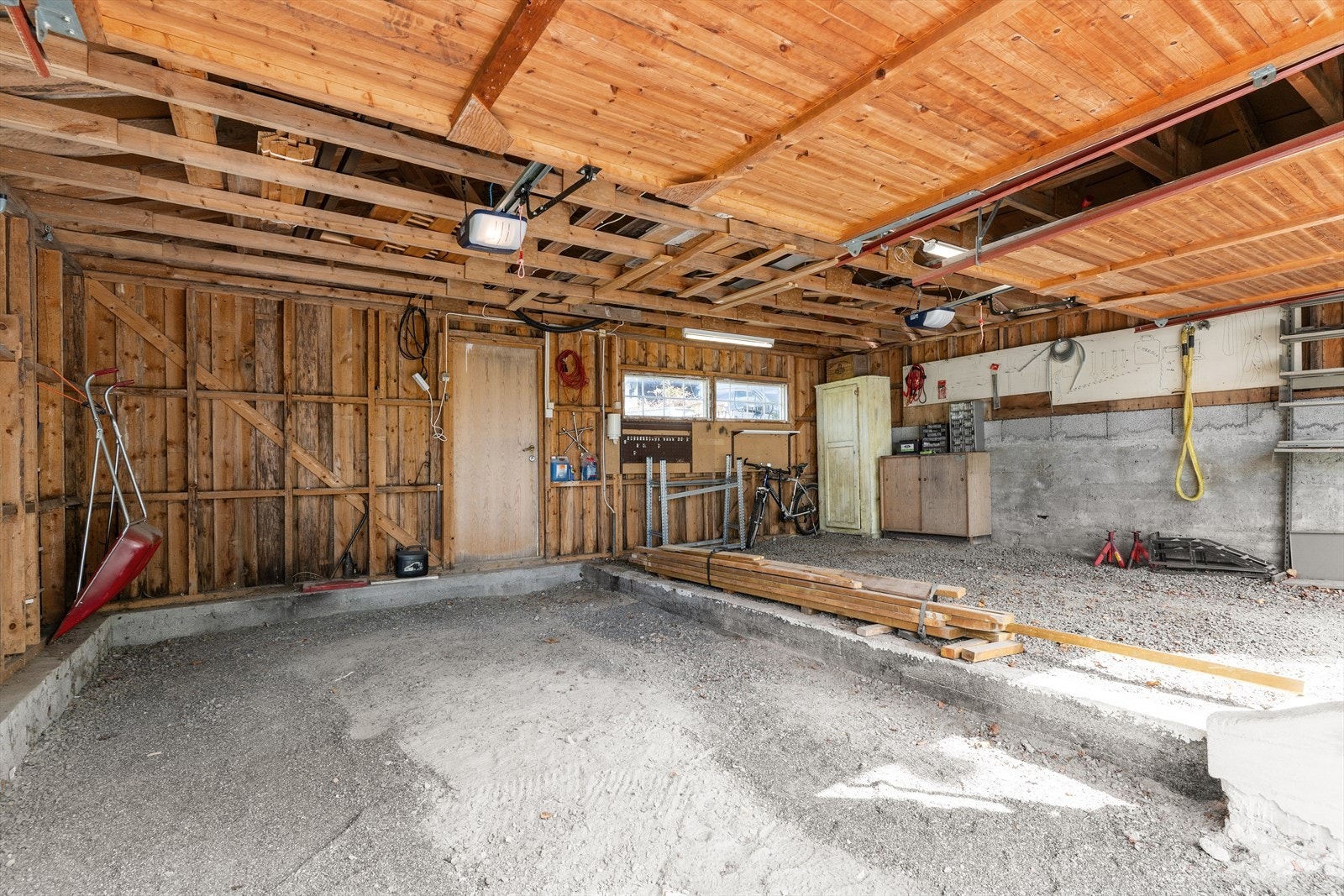 Garasje. Galleribilde