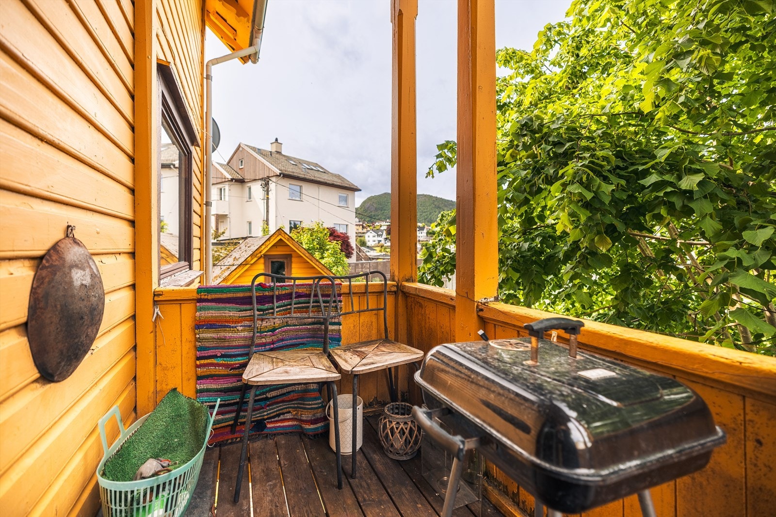 Boligen har også to verandaer! Galleribilde