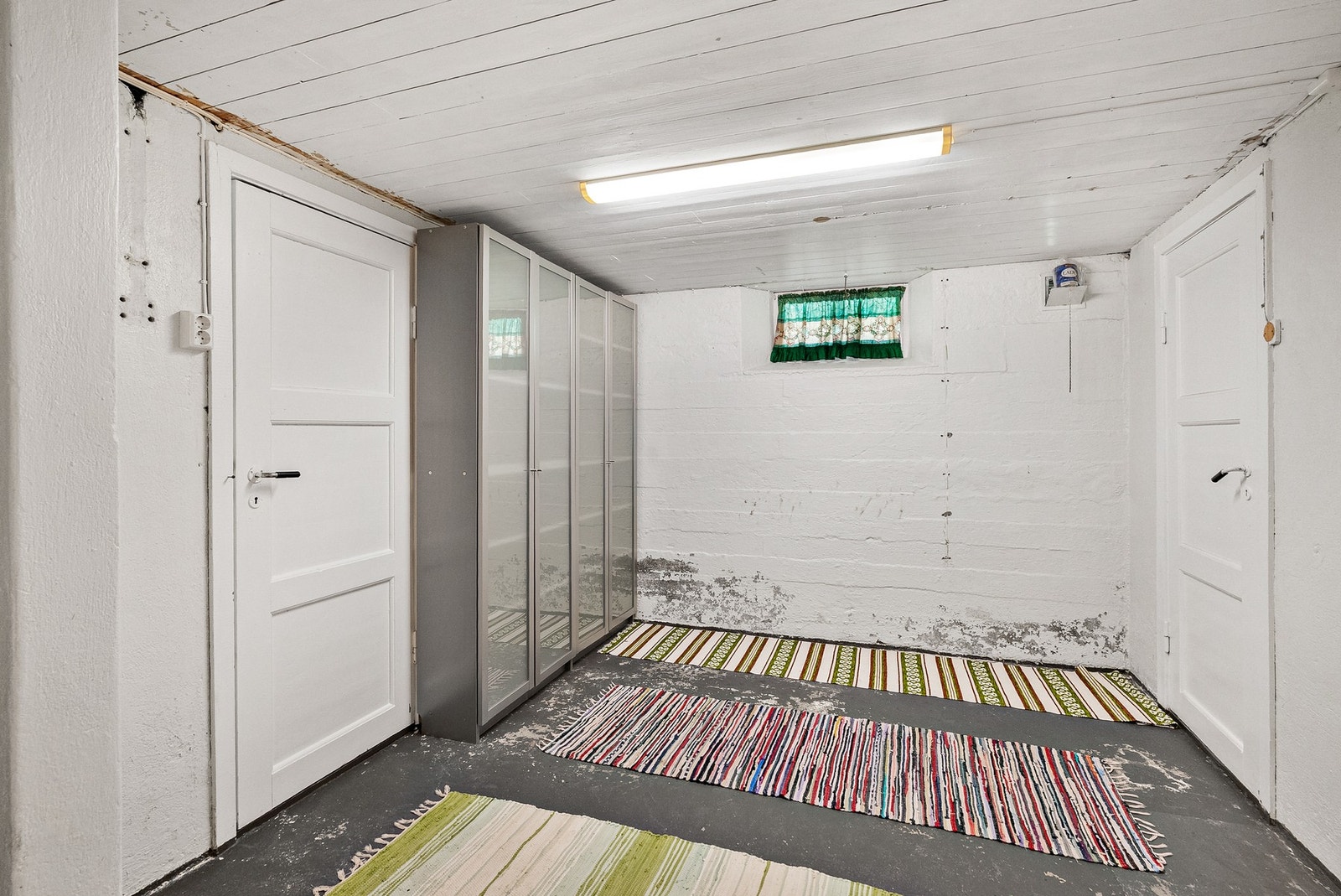 Rom i kjeller. Galleribilde