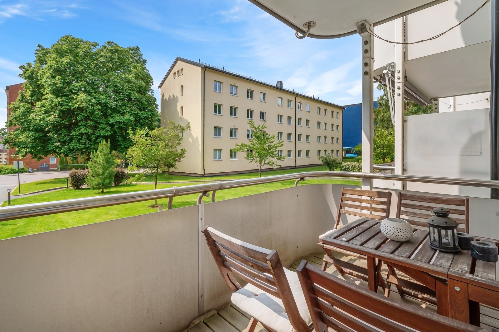 Velkommen til Birch-Reichenwalds gate 16! Flott utsyn mot et stort, grønt fellesområde. Galleribilde