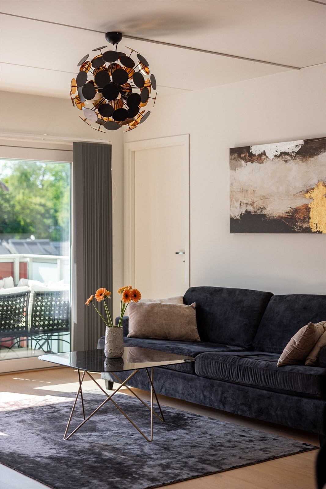 Bygget er fra 2018 og boligen holder en generelt høy standard Galleribilde