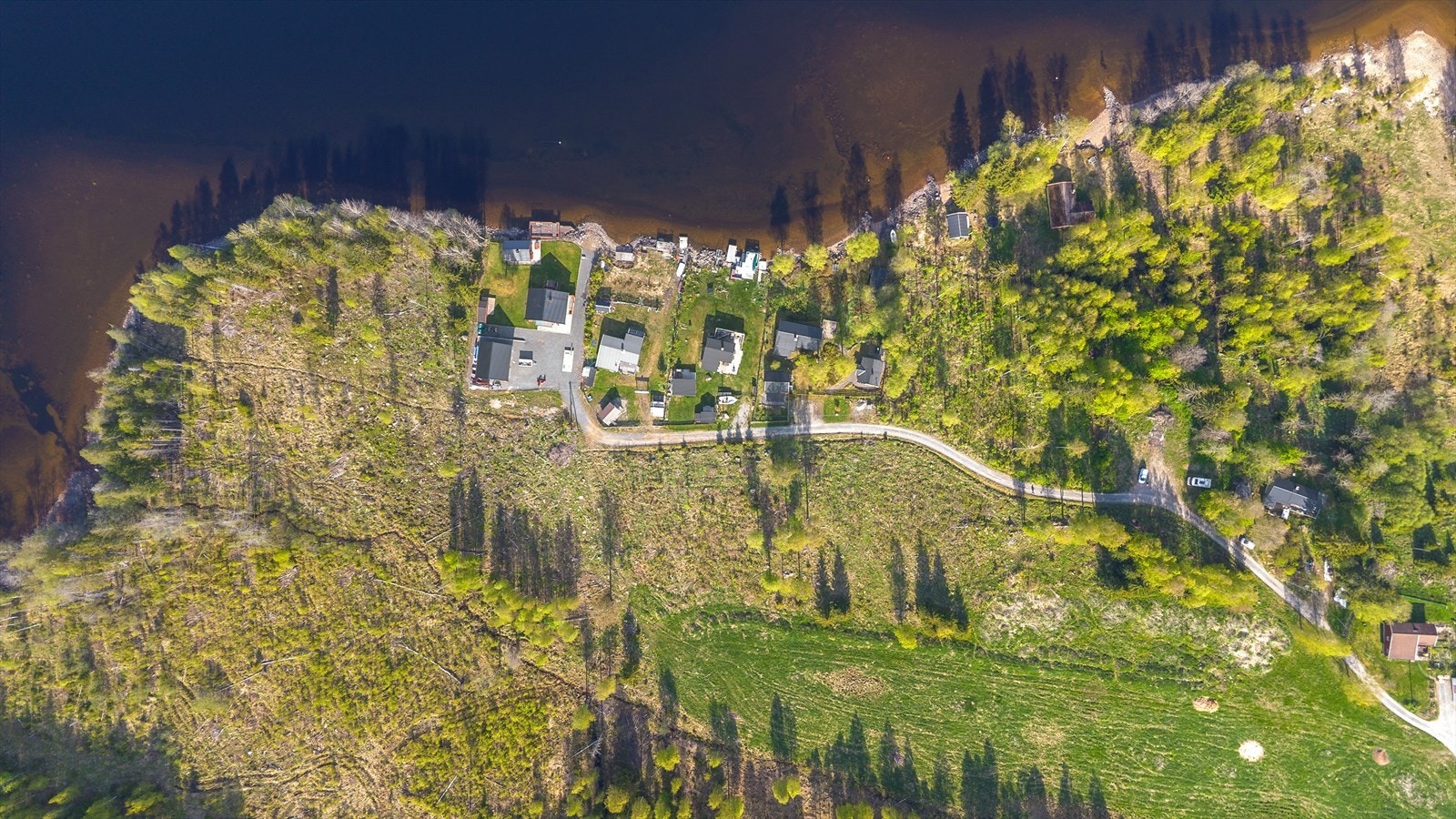 Se for deg hyttedrømmen her. Galleribilde