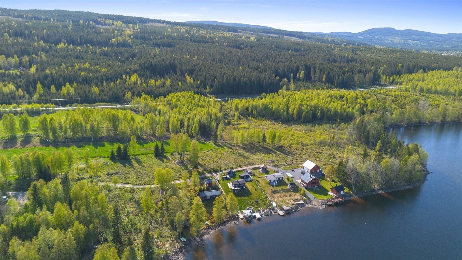 Dronefoto nærområdet Galleribilde