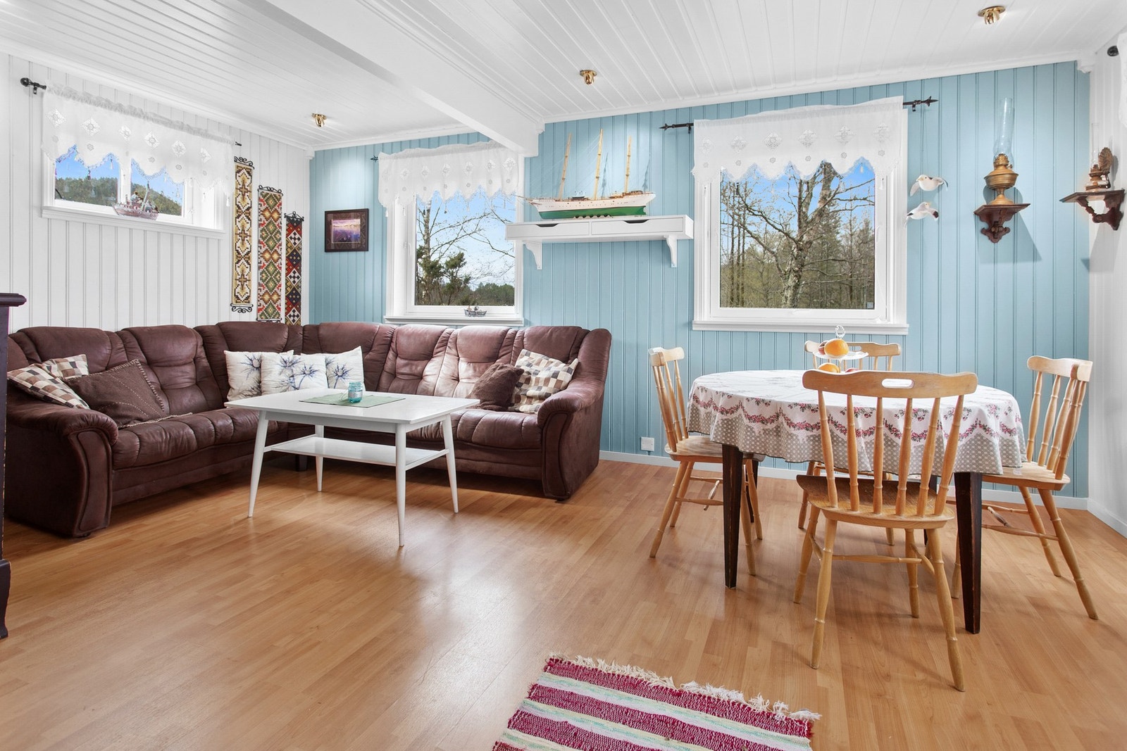 Trivelig stuekrok. Galleribilde