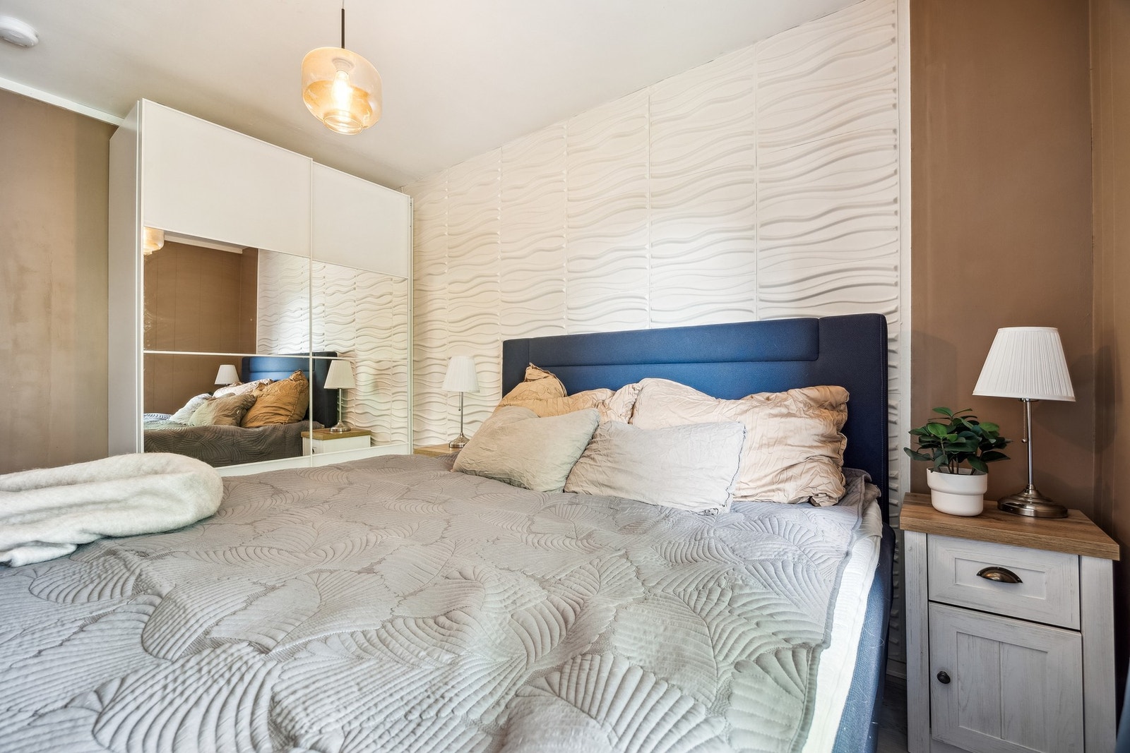 Det er tre soverom i leiligheten. Galleribilde