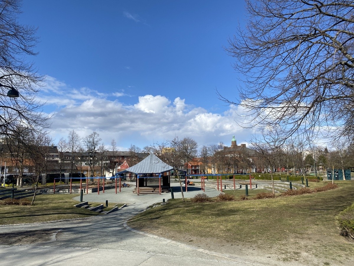 Ilaparken like ved leiligheten Galleribilde