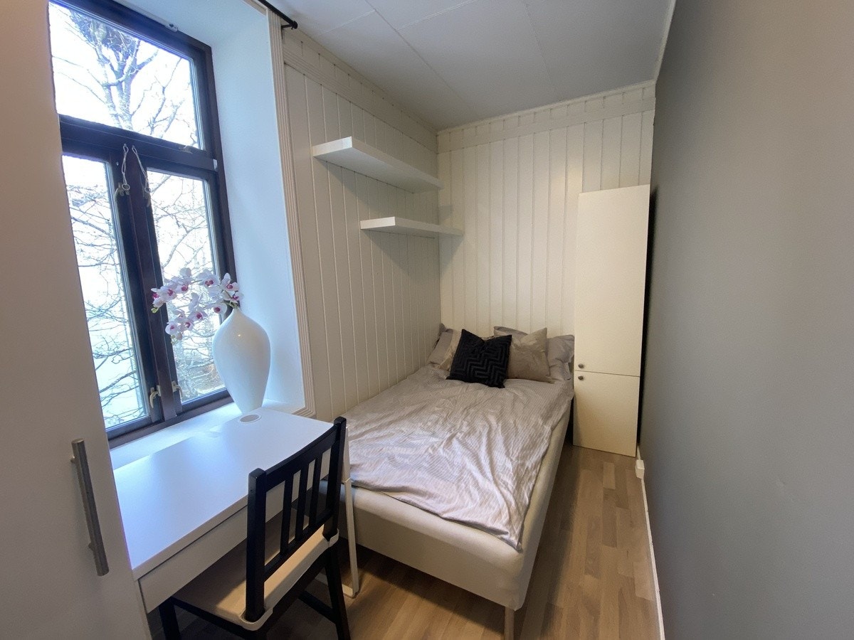 Soverom 6 er på ca. 7kvm - Dette soverommet koster kr. 5 400,- pr. mnd. Galleribilde