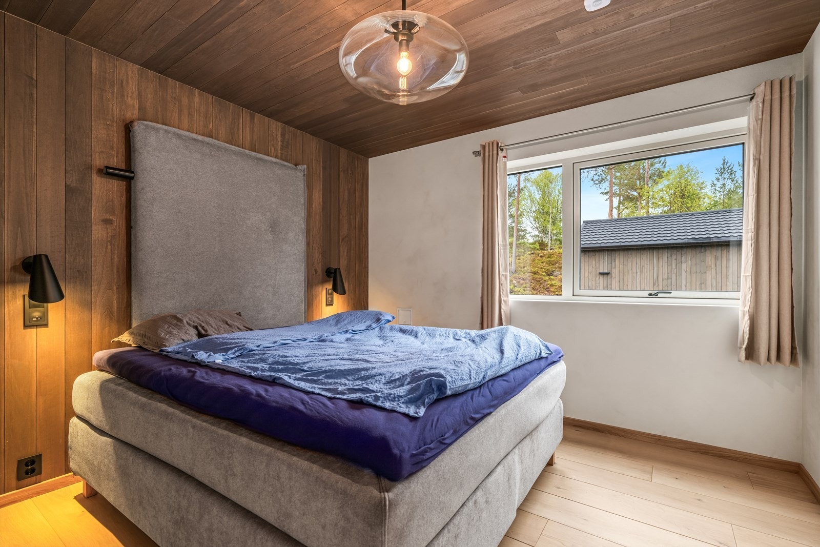 Soverom II Galleribilde