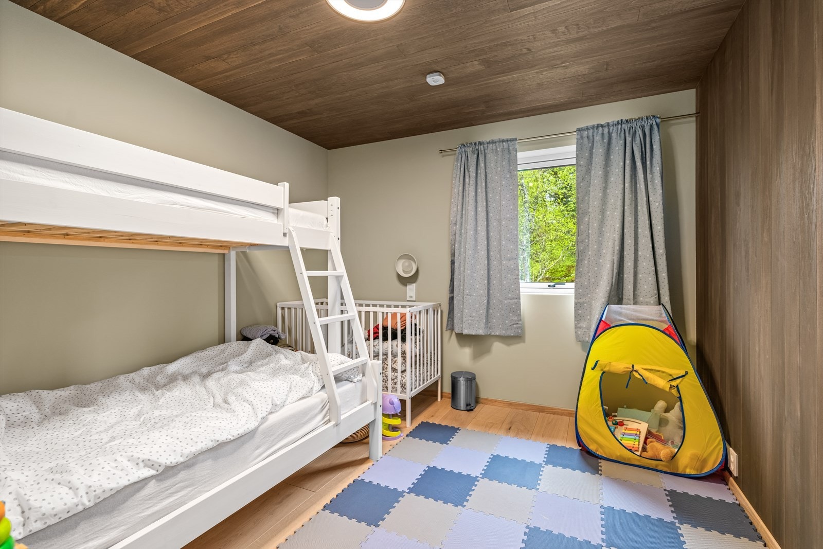 Soverom III Galleribilde