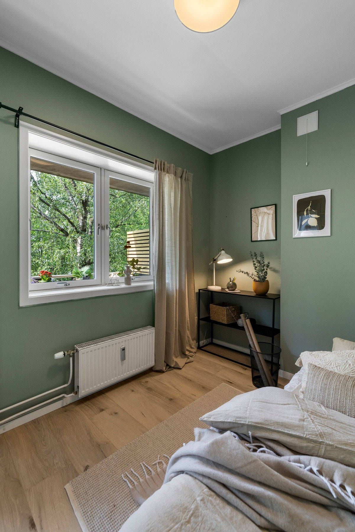 Det er plass til garderobeskap. Galleribilde