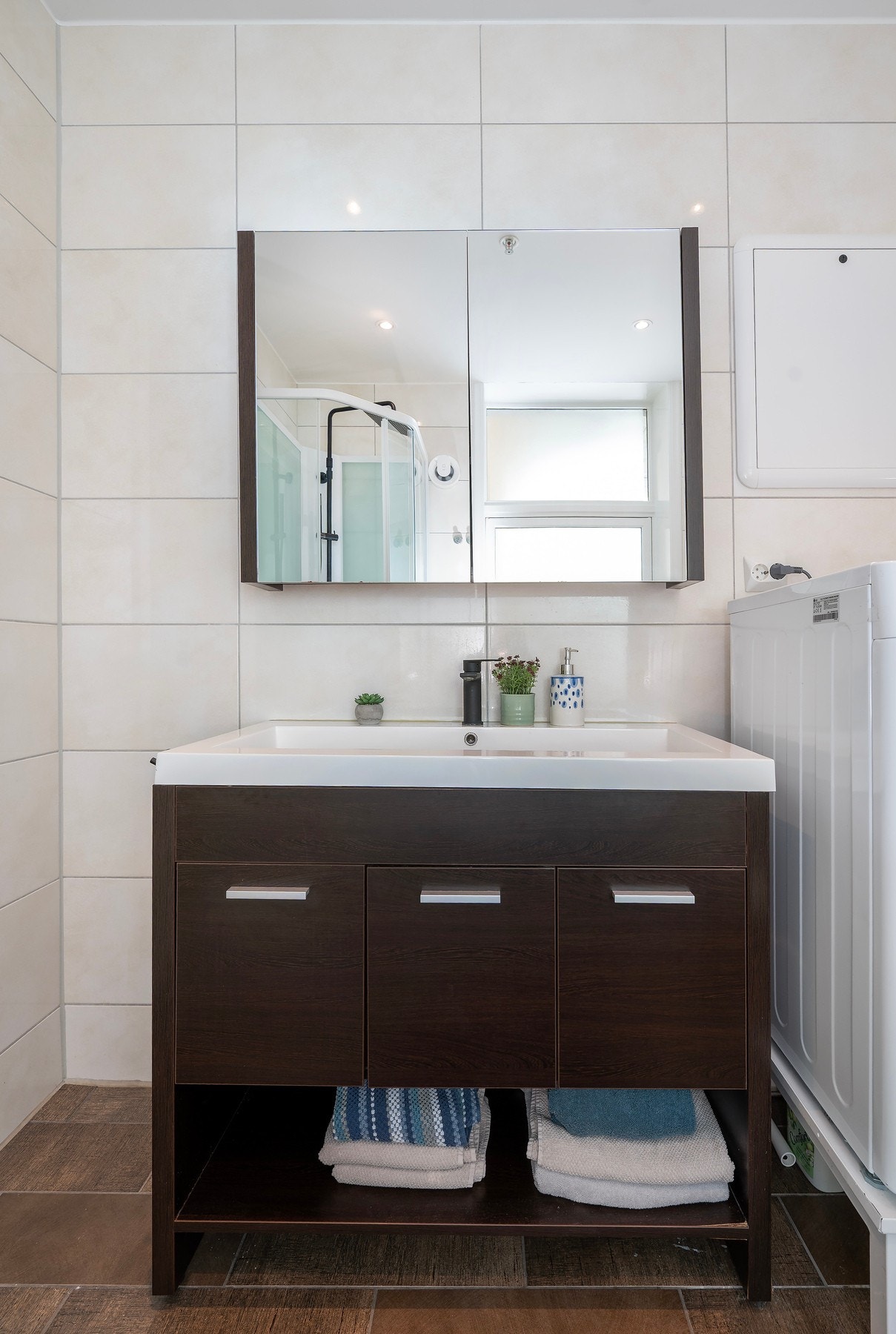 Det er elektriske varmekabler på badet. Galleribilde