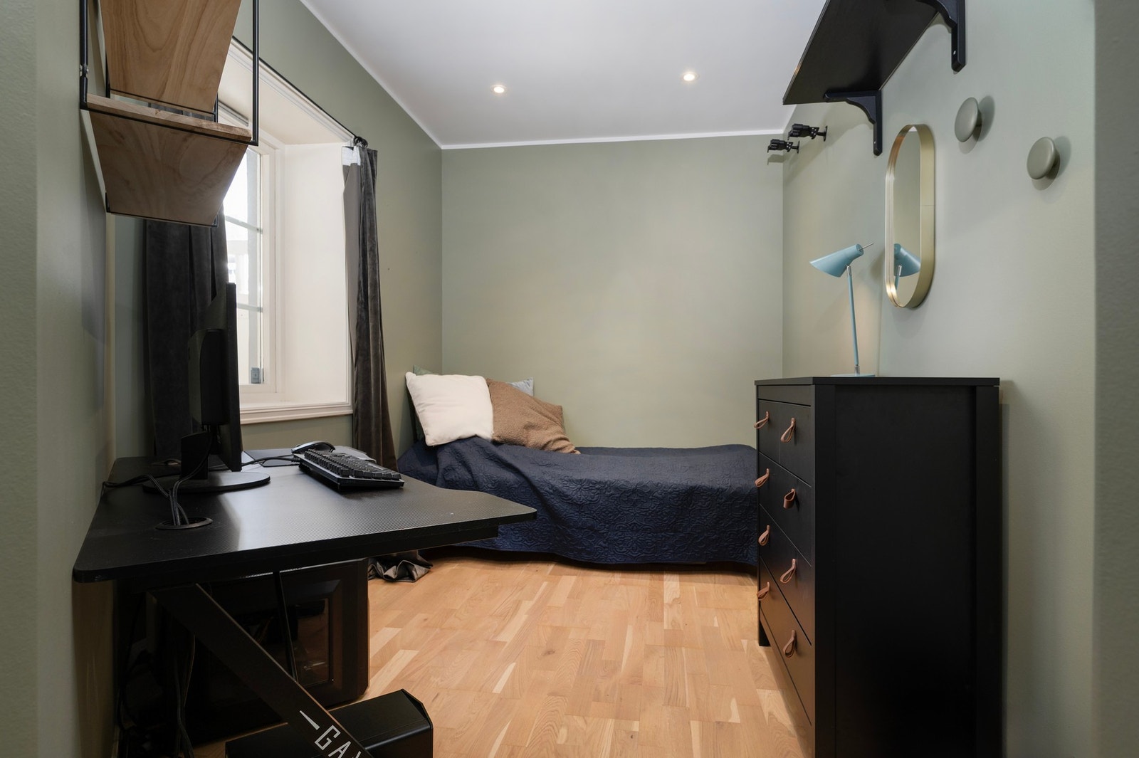 Soverom 2 - også av god størrelse. Galleribilde