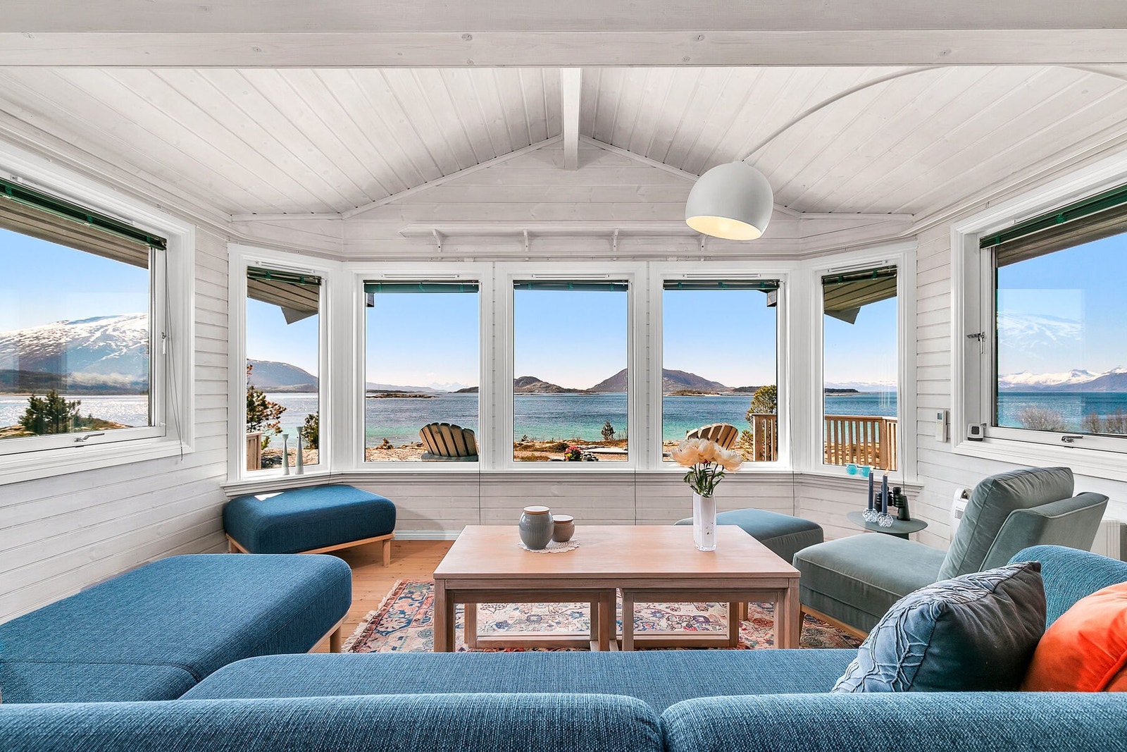 Magisk utsyn fra stuen Galleribilde