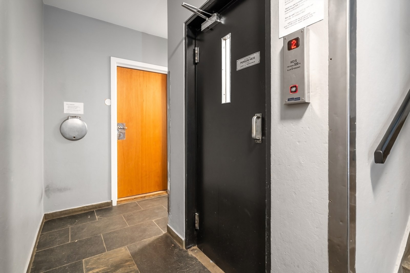 Det er heisadkomst i bygget Galleribilde