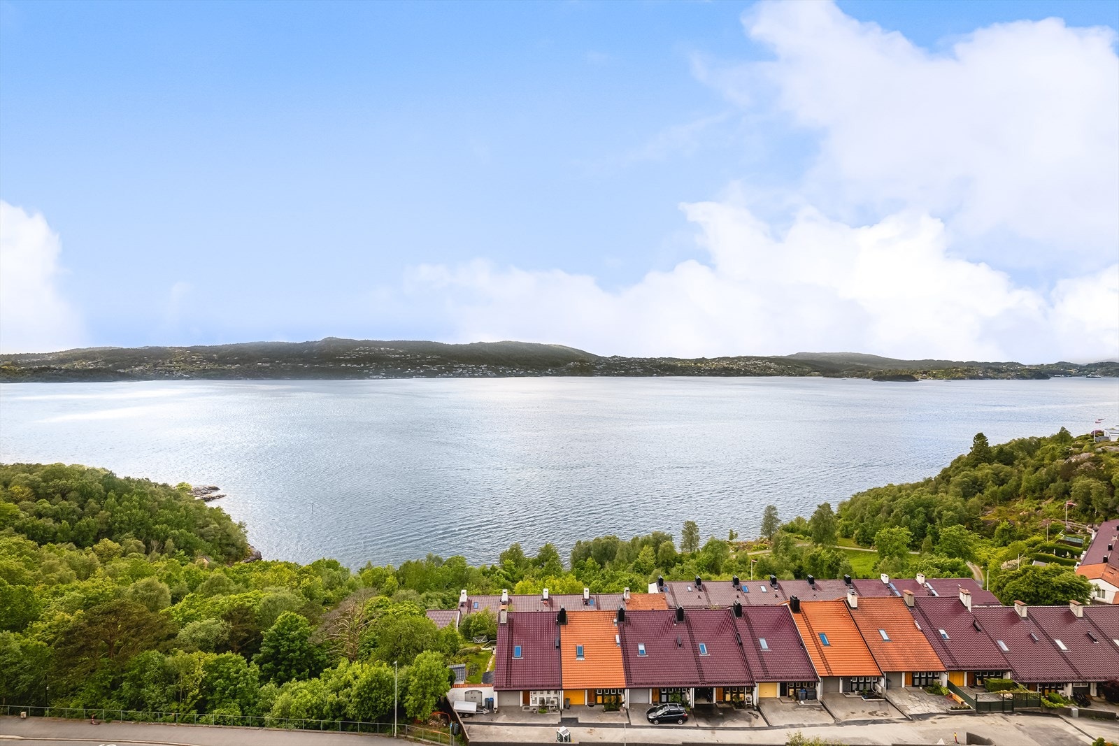Høyt over bakkenivå sitter du fullstendig usjenert, og nyter prima utsikt. Galleribilde