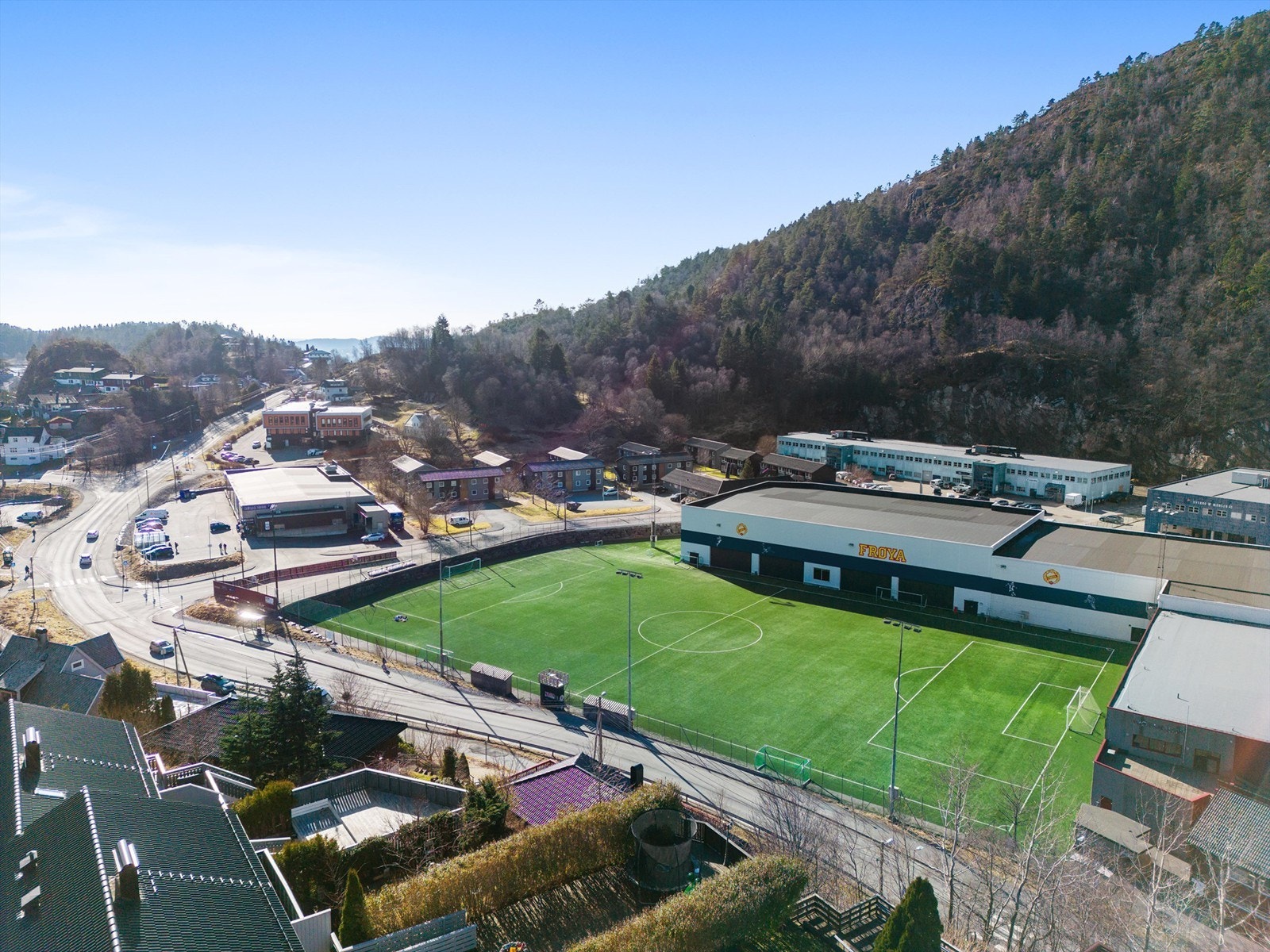 For den aktive er det meget kort vei til Frøyabanen og alle aktivitetstilbud man finner her Galleribilde