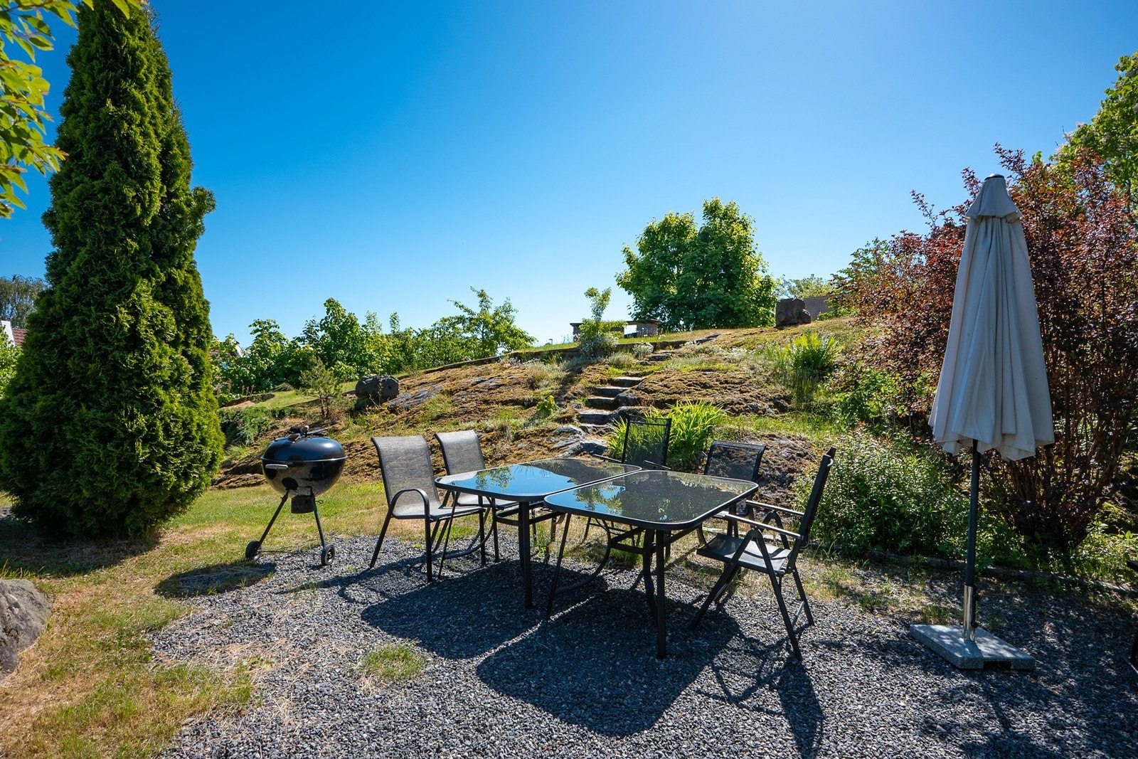 Borettslagets felles uteområder innbyr til sosialt med medboere og venner. Galleribilde