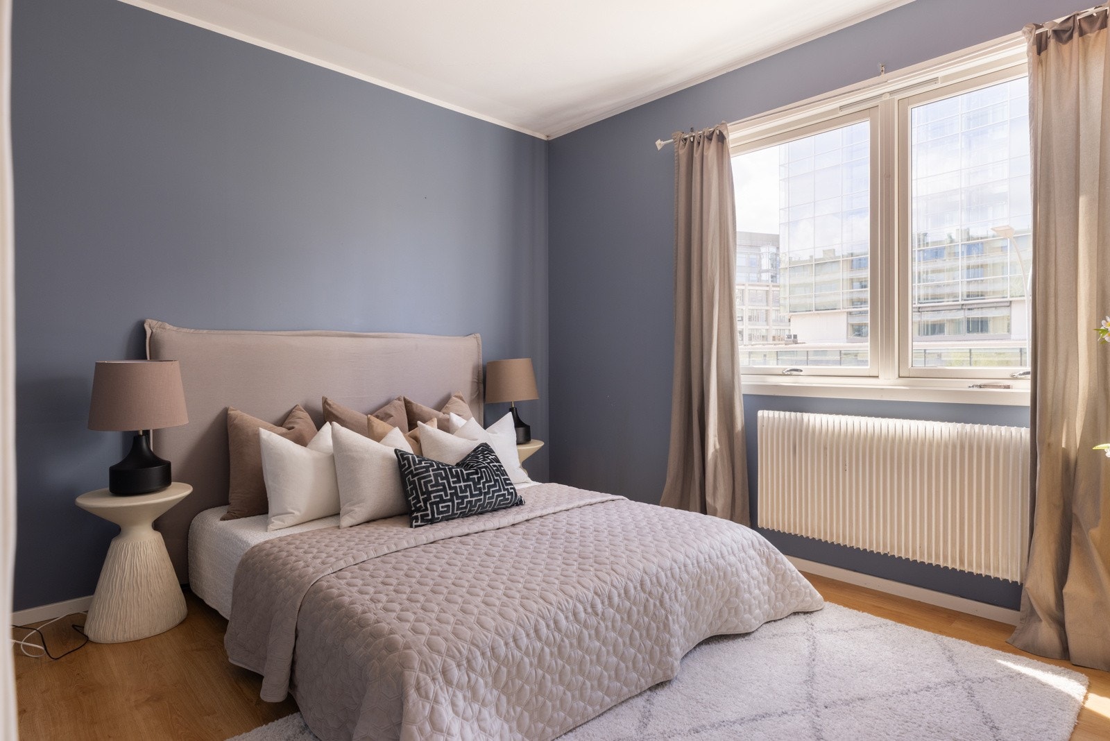 Soverom nr 2 har også god plass til seng og garderobeløsning Galleribilde