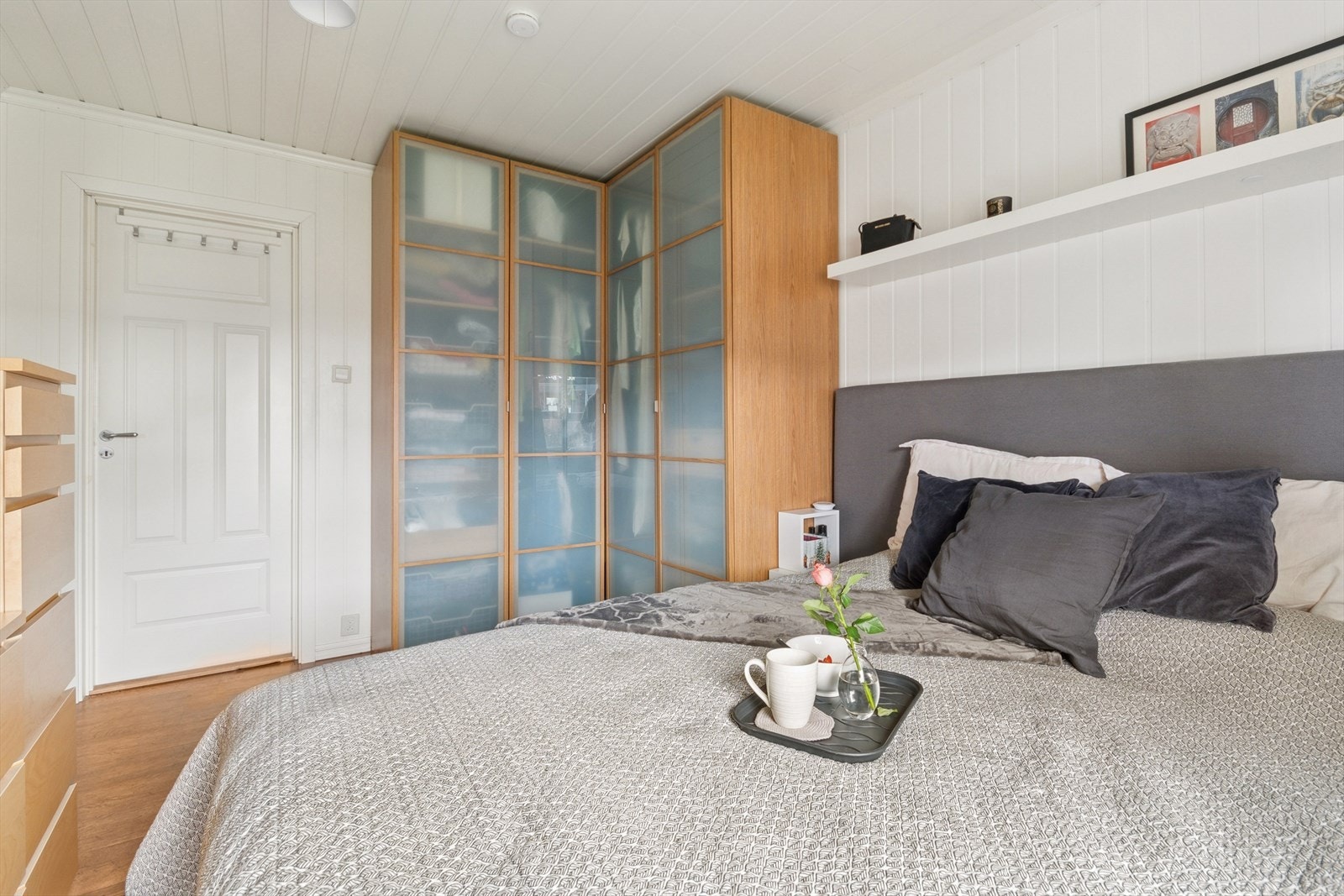 Her får en også plass for gode garderobeløsninger. Galleribilde