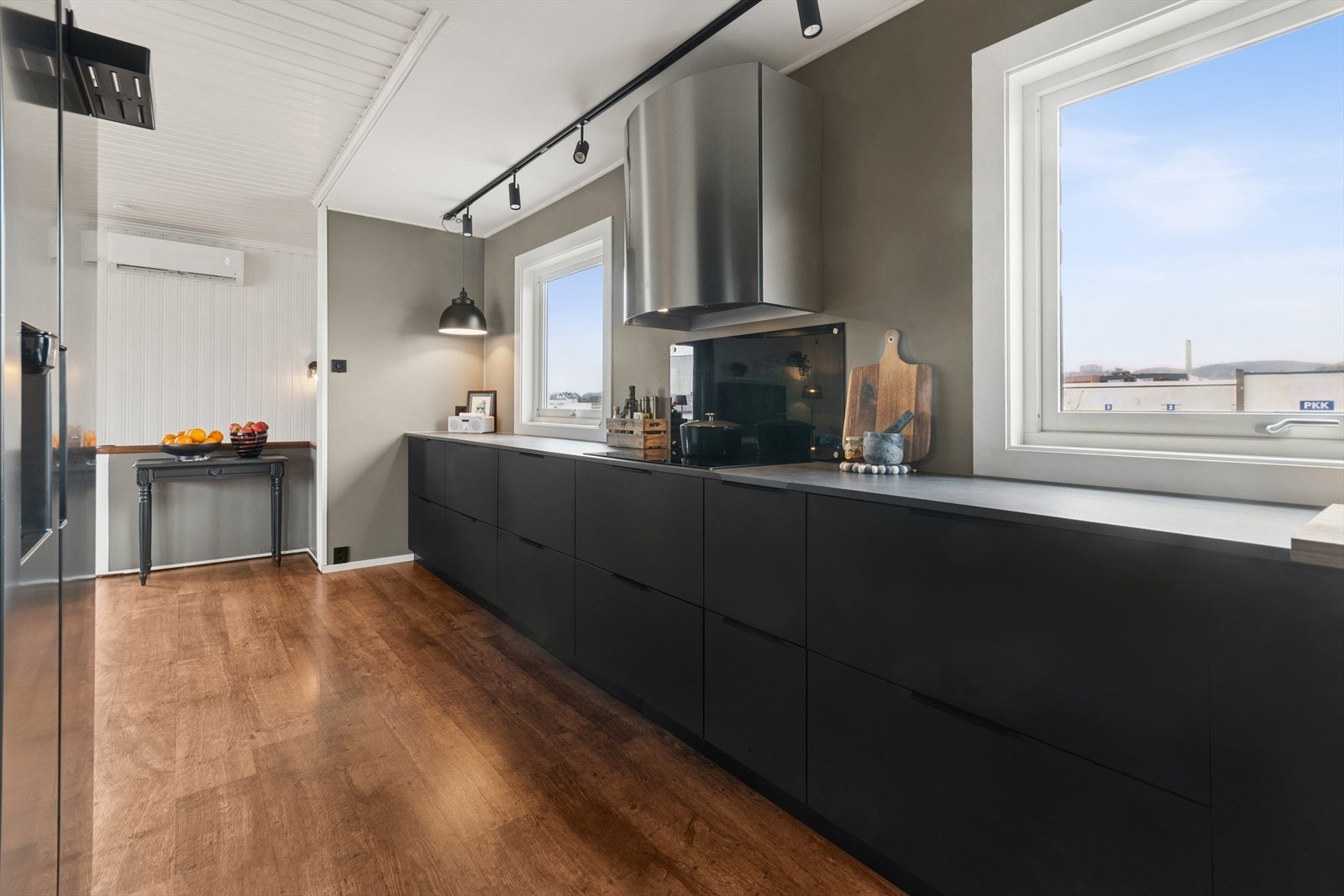 Alt i alt et svært funksjonelt og godt kjøkken som innbyr til gode smaksopplevelser. Galleribilde