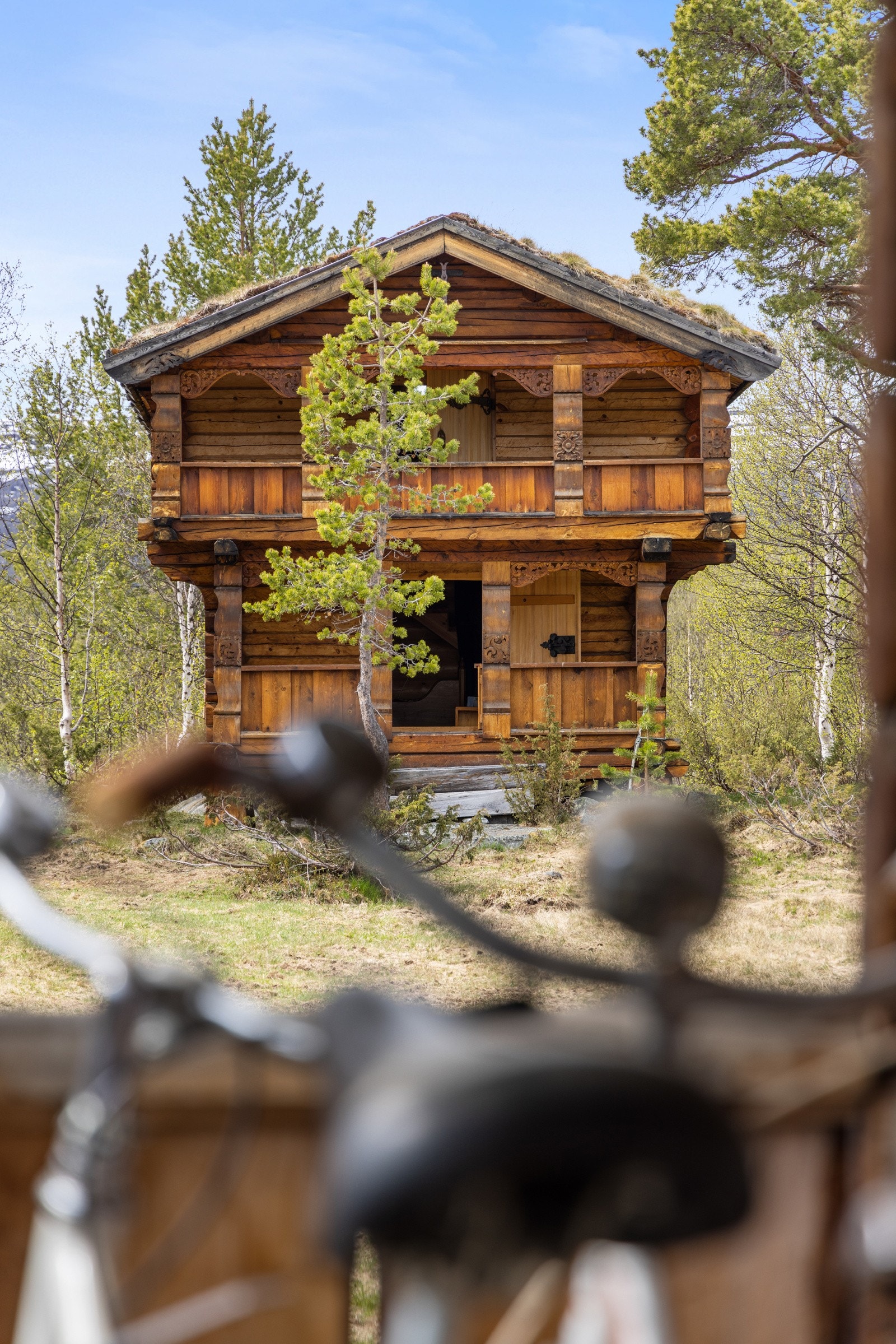 Frå annekset mot stabbur Galleribilde