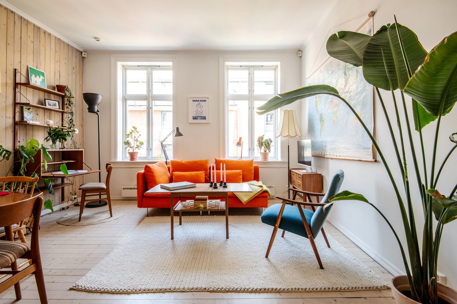 Dette er en lys og attraktiv 2-roms bolig med særpreg, sjel og en herlig atmosfære. Galleribilde