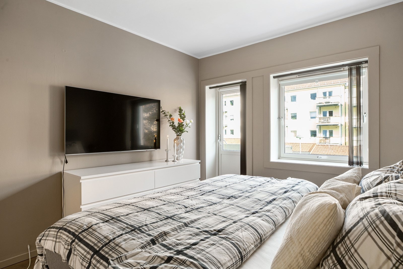 Soverommene er på henholdsvis 13,4 og 9,1 kvm. Galleribilde