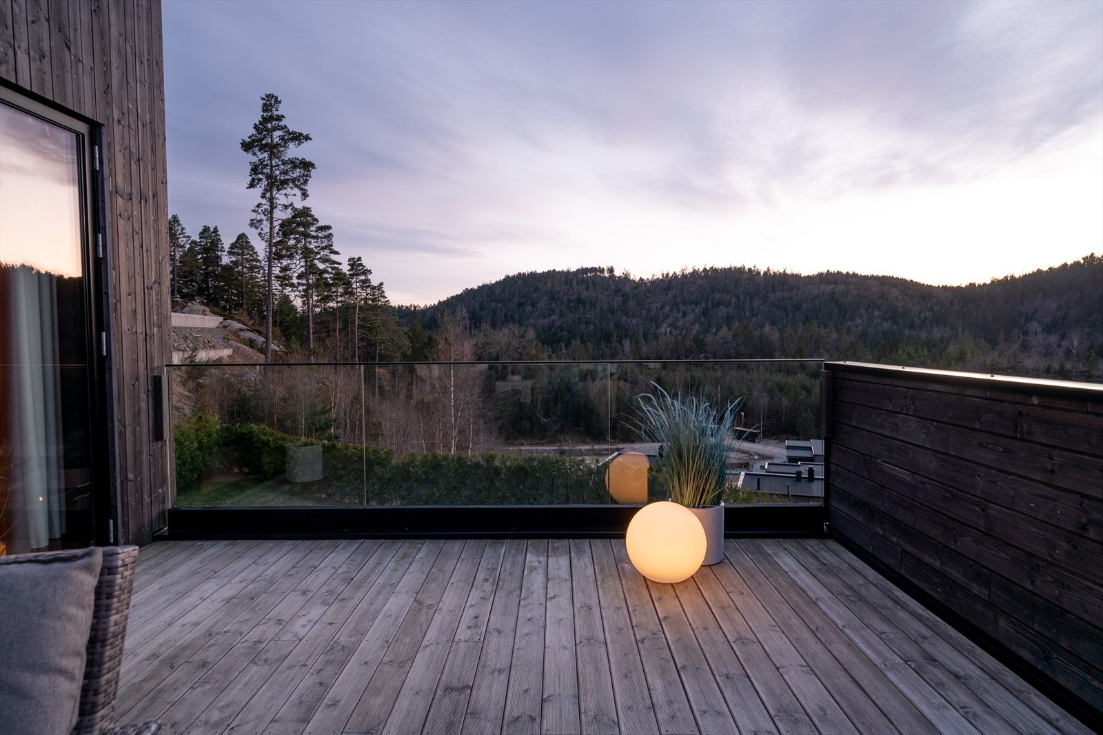 Sol til omtrent kl. 22 sommerstid Galleribilde