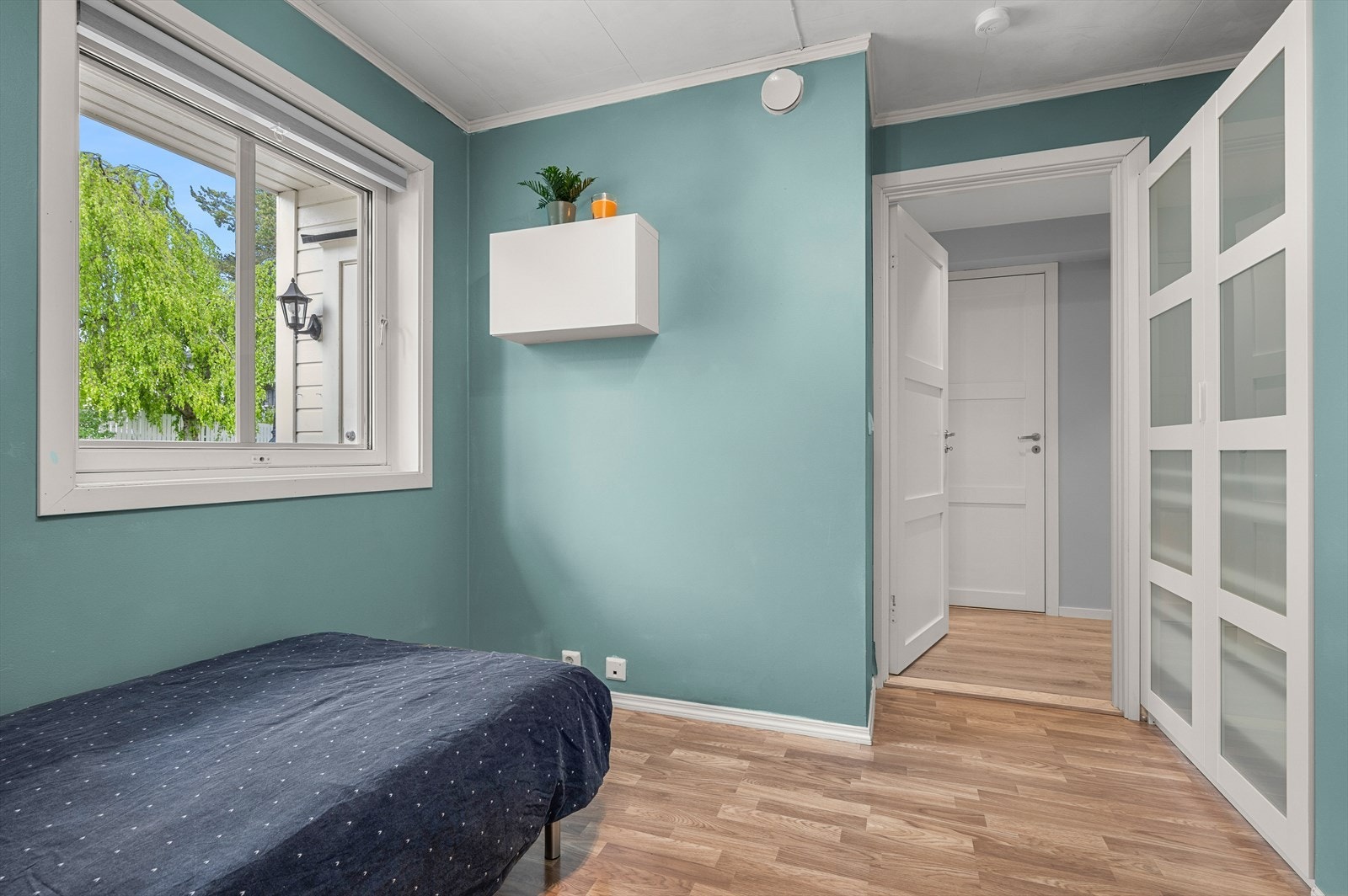 Også dette soverommet har god plass til oppbevaring. Galleribilde