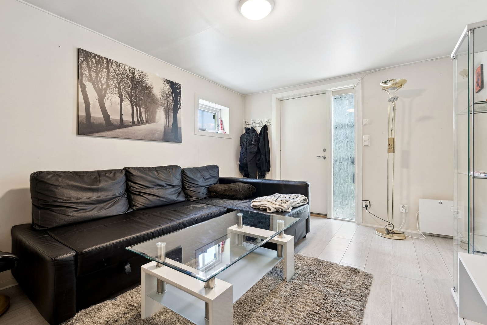 Gulvflater belagt med laminat. Galleribilde