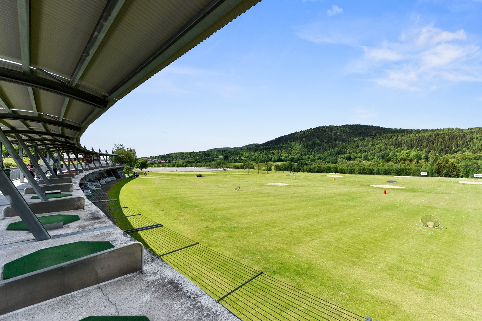 Her finnes også driving range, treningsanlegg og restaurant Galleribilde