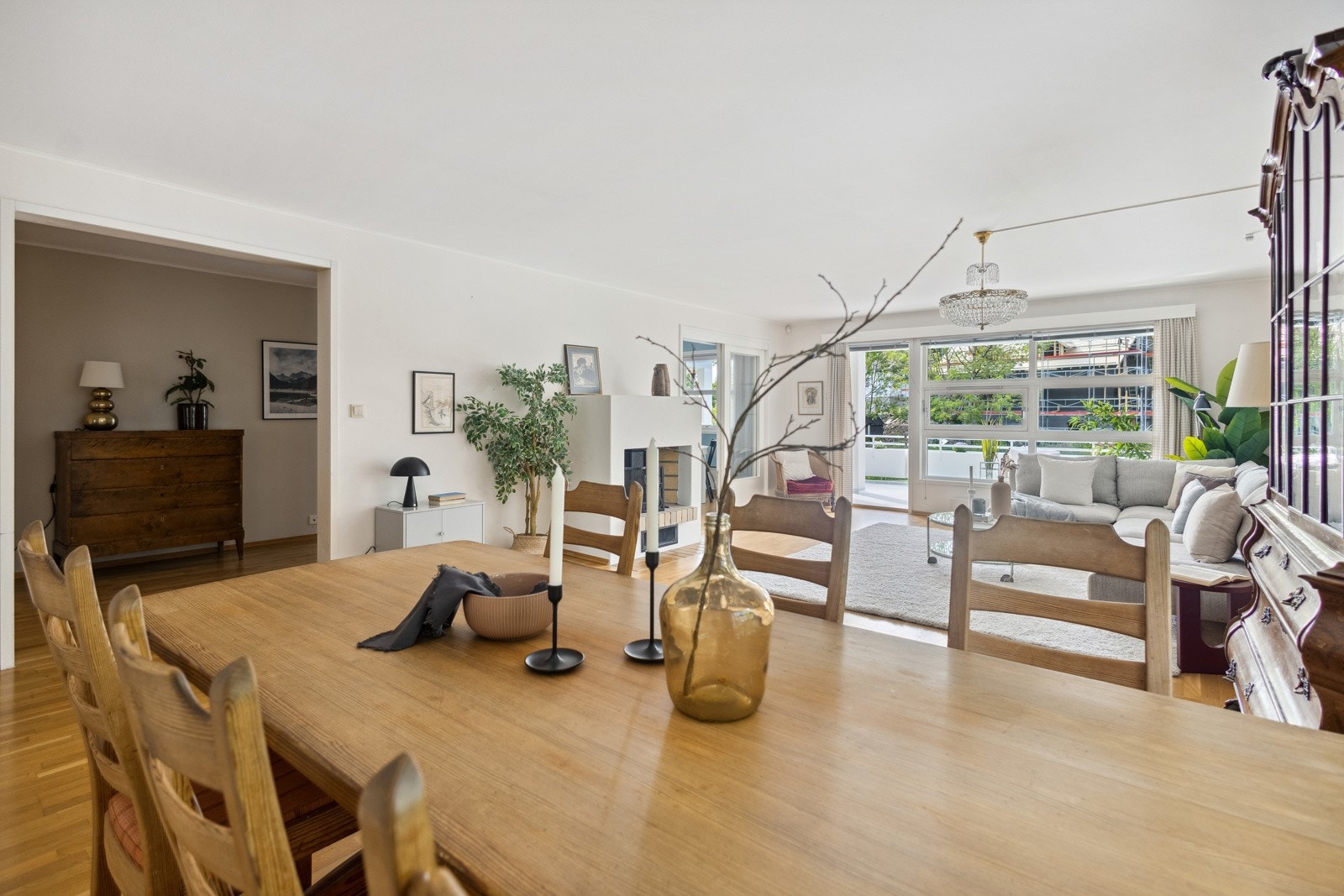 Store vinduer gir gode lysforhold Galleribilde