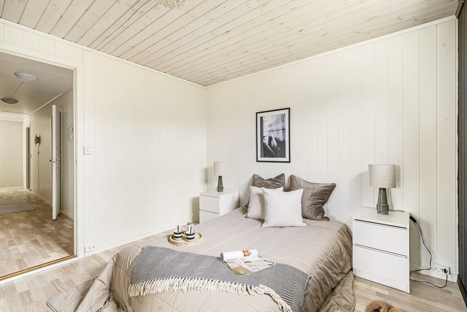 Soverom i underetasje. Galleribilde