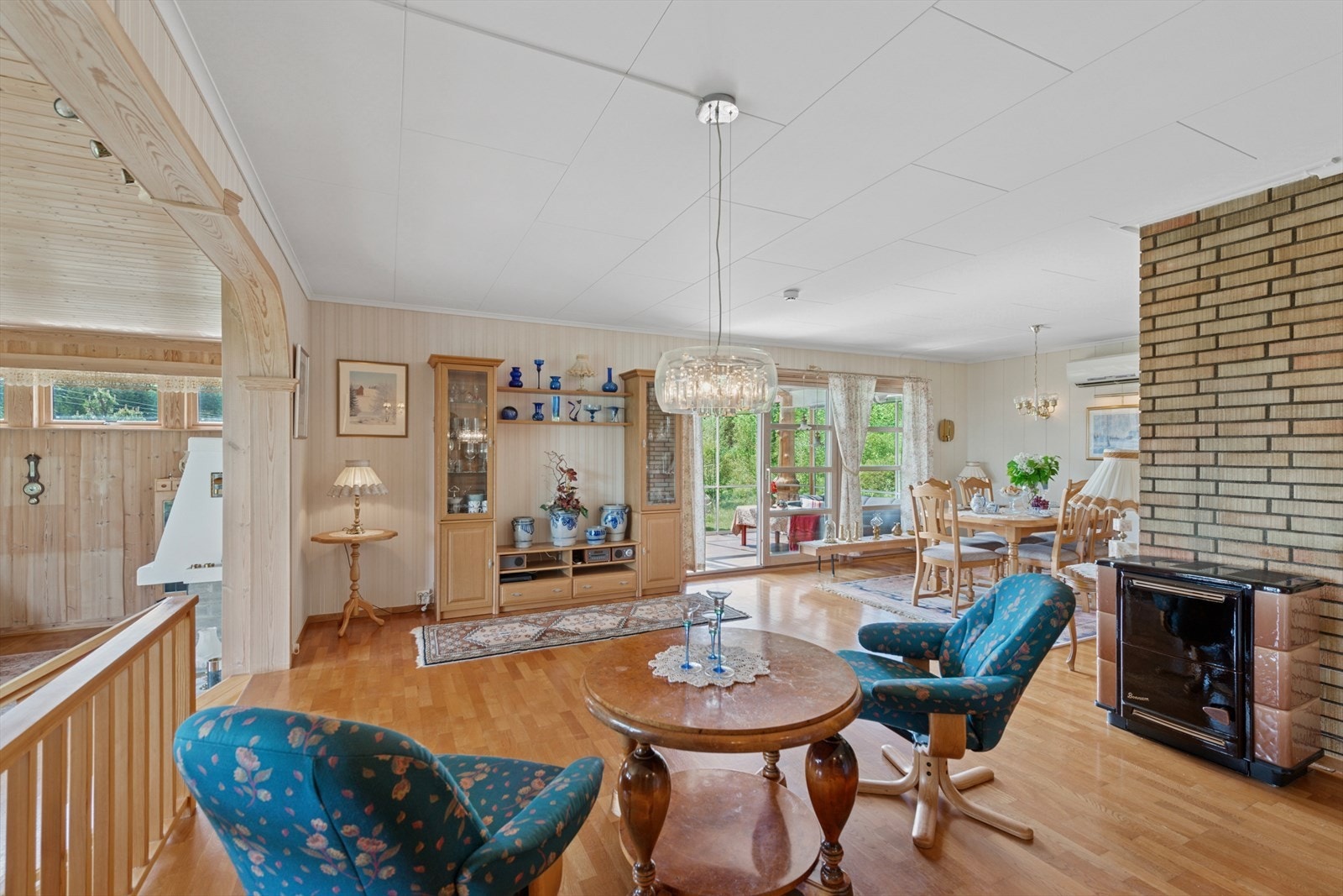 Boligen byr på to innbydende stueavdelinger som gir deg stor møbleringsfrihet. Galleribilde