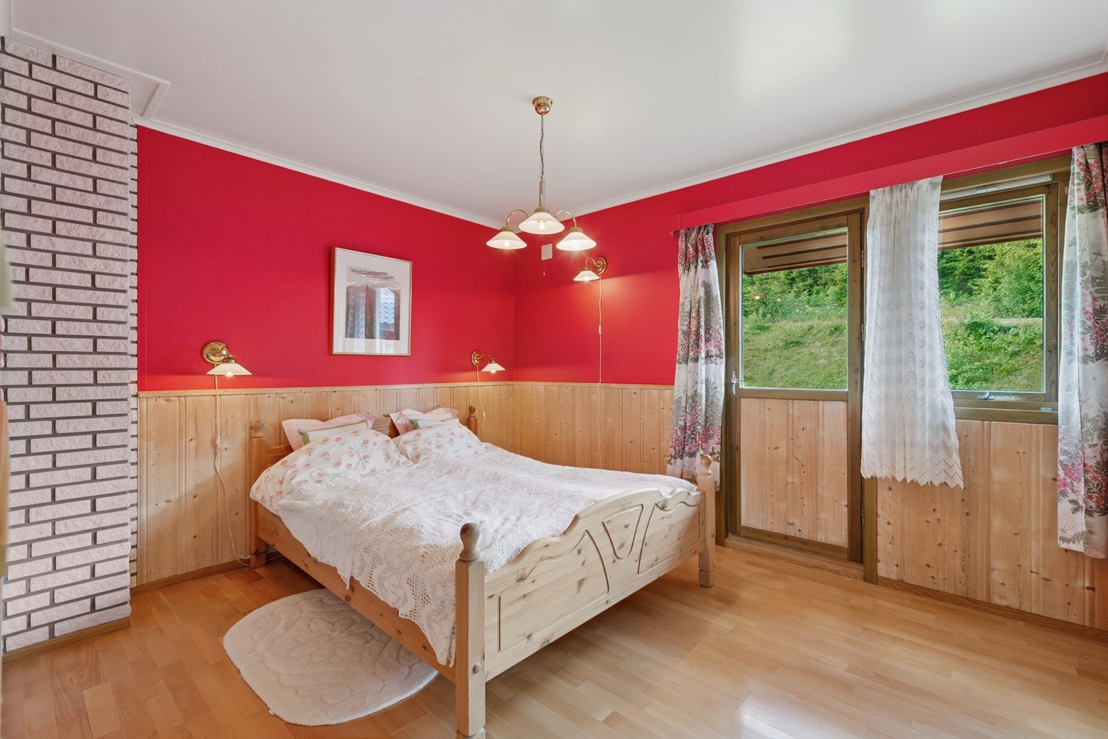 Boligen har to soverom med gode innredningsmuligheter. Galleribilde