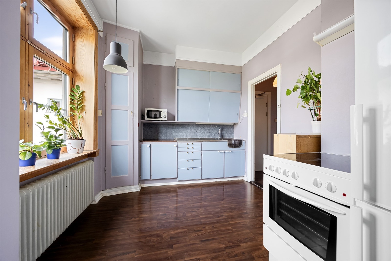 Kjøkkeninnredning fra byggeår. Galleribilde