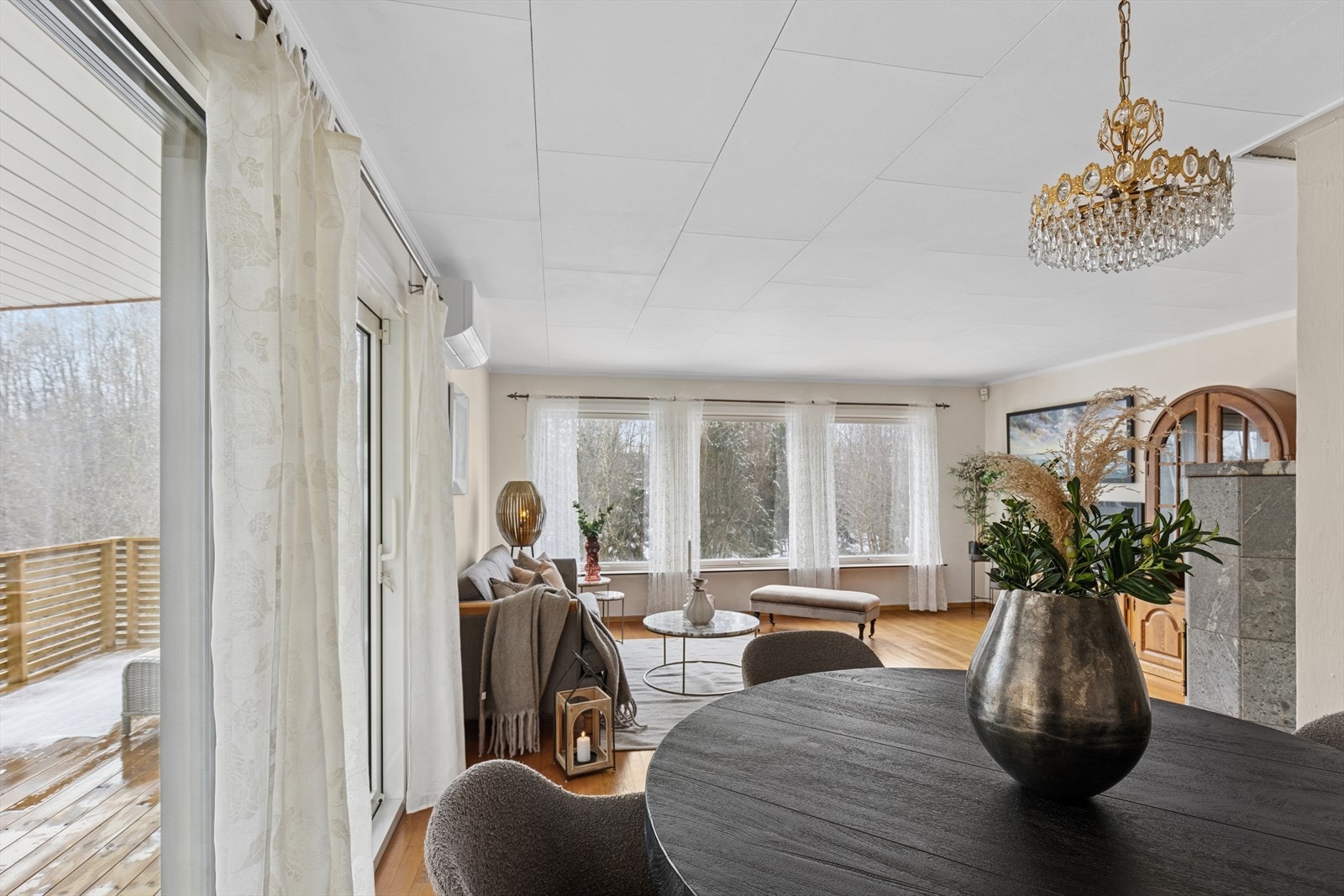 Stuens størrelse gir deg flere alternativer mtp. møblering. Galleribilde