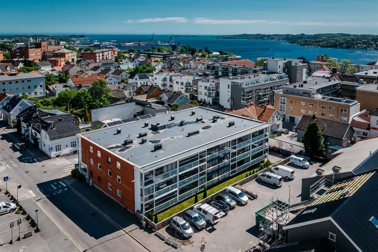 Her har du umiddelbar nærhet til alle sentrums fasiliteter og tilbud. Galleribilde